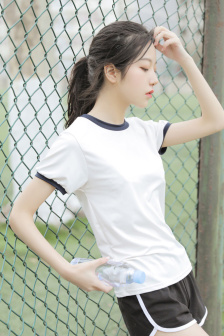 舌绕指探洞深深下一句是什么?